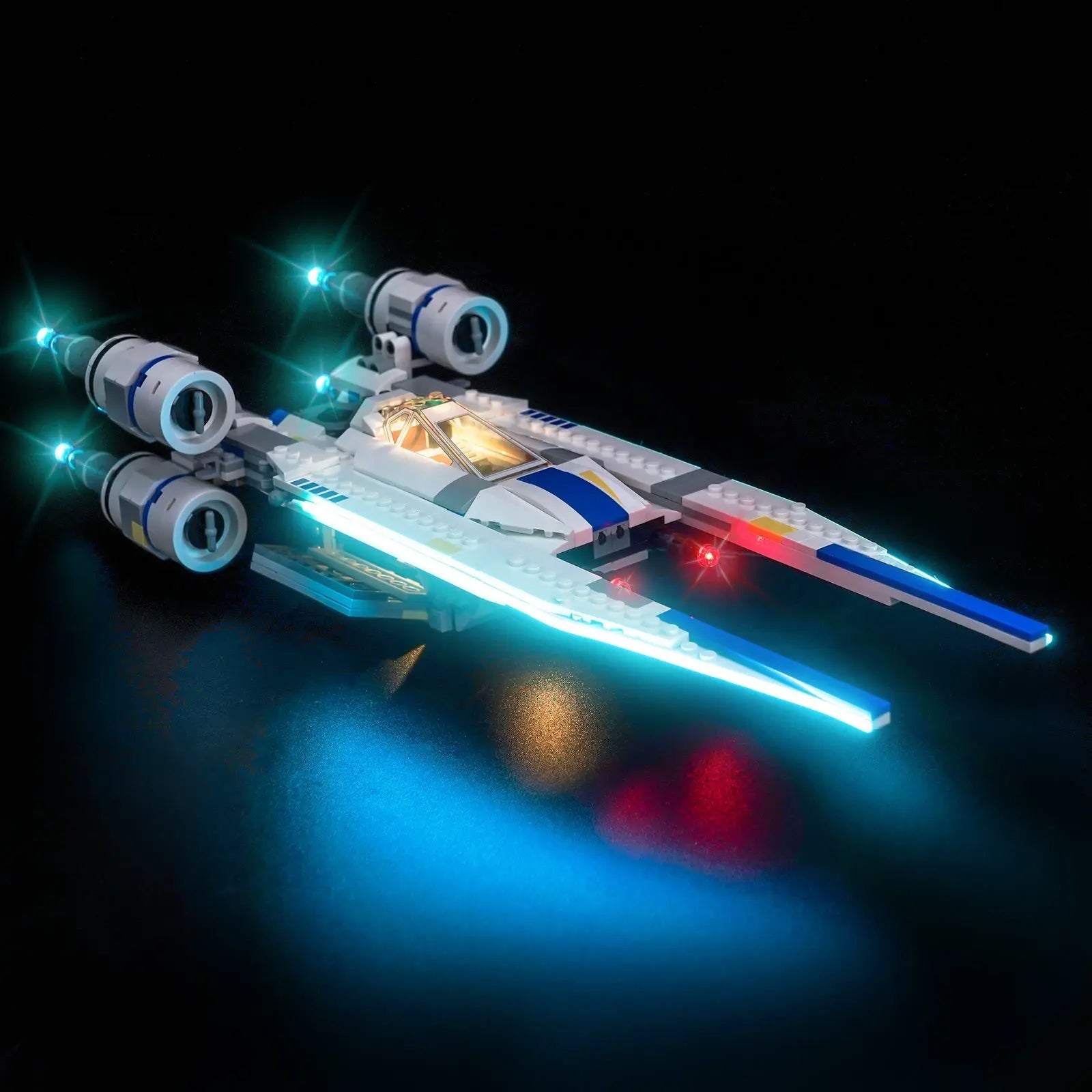 LEGO Star Wars Rebel U-Wing Starfighter #75399 illuminated at night