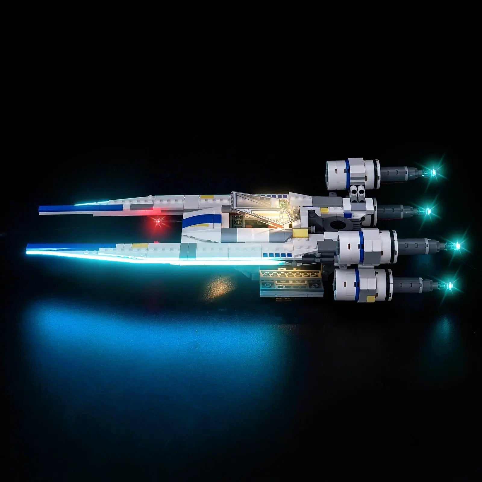 LED lights bring LEGO Star Wars Rebel U-Wing Starfighter #75399 to life
