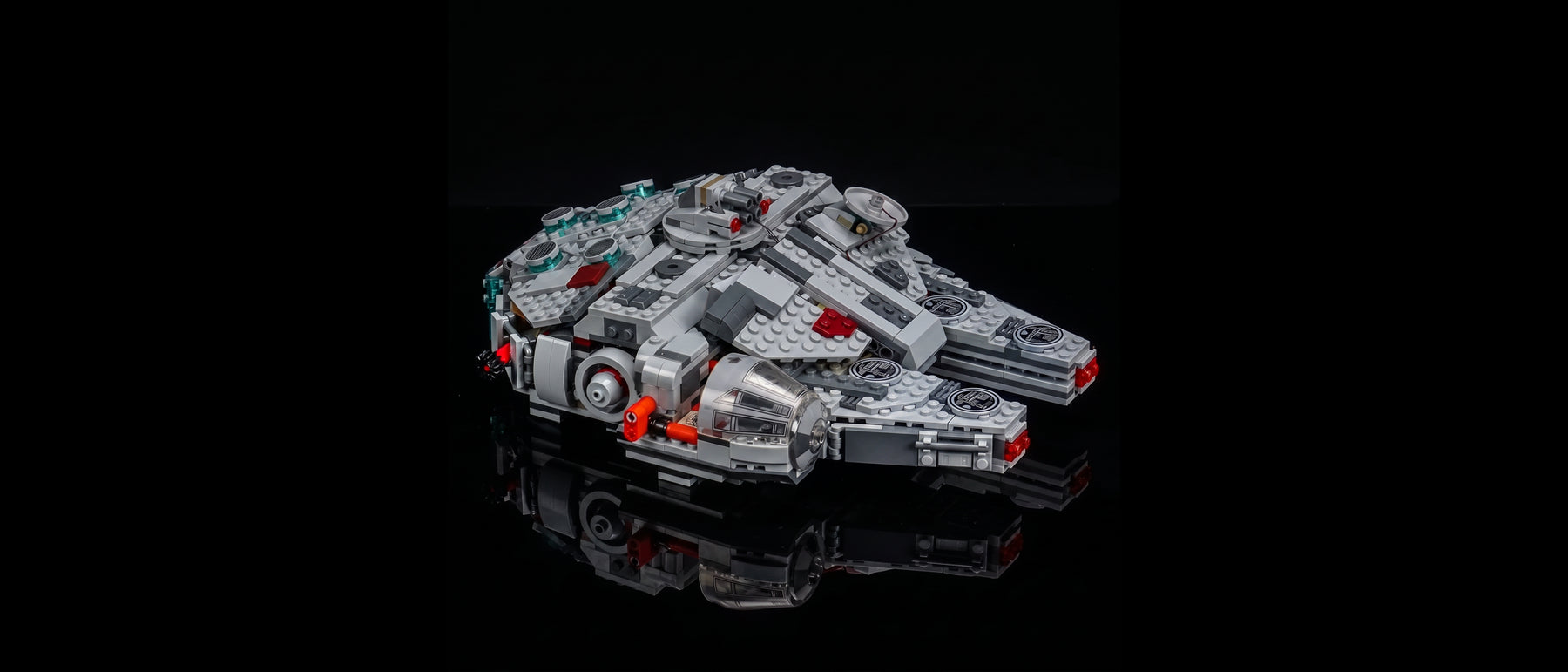 Light Kit for LEGO® Star Wars SMART Play™: Millennium Falcon™ #75426 — standard build, without the LED light kit