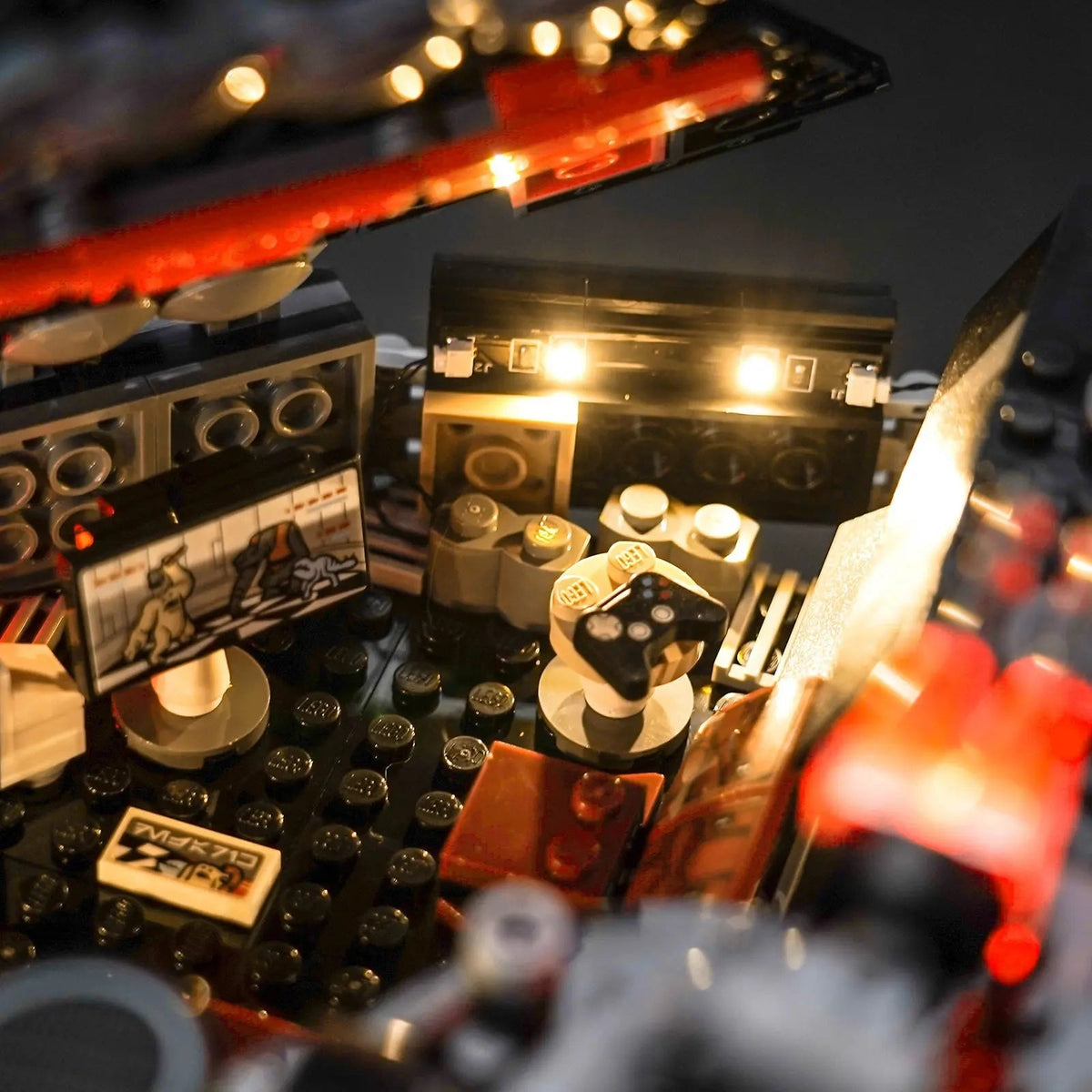 LEGO® Star Wars The Dark Falcon #75389 — before-and-after lighting (LED lights)