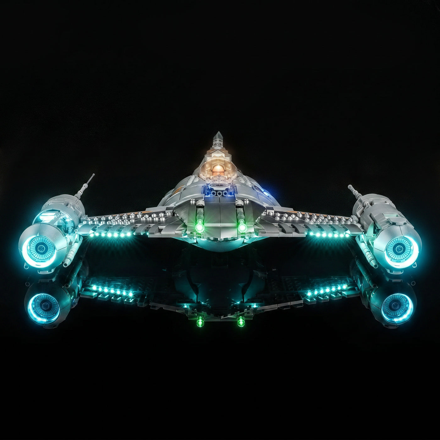 Bright My Bricks light kit for LEGO® Star Wars The Mandalorian's N-1 Starfighter #75442 — before-and-after lighting
