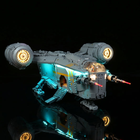 LED light kit for LEGO® Star Wars The Razor Crest #75331, before-and-after lighting
