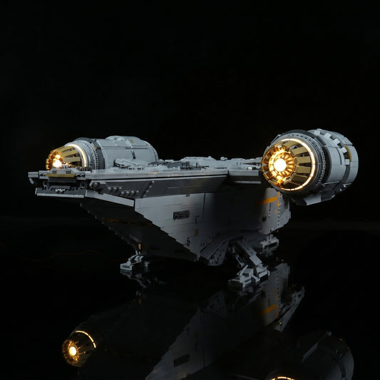 LED light kit for LEGO® Star Wars The Razor Crest #75331, before-and-after lighting