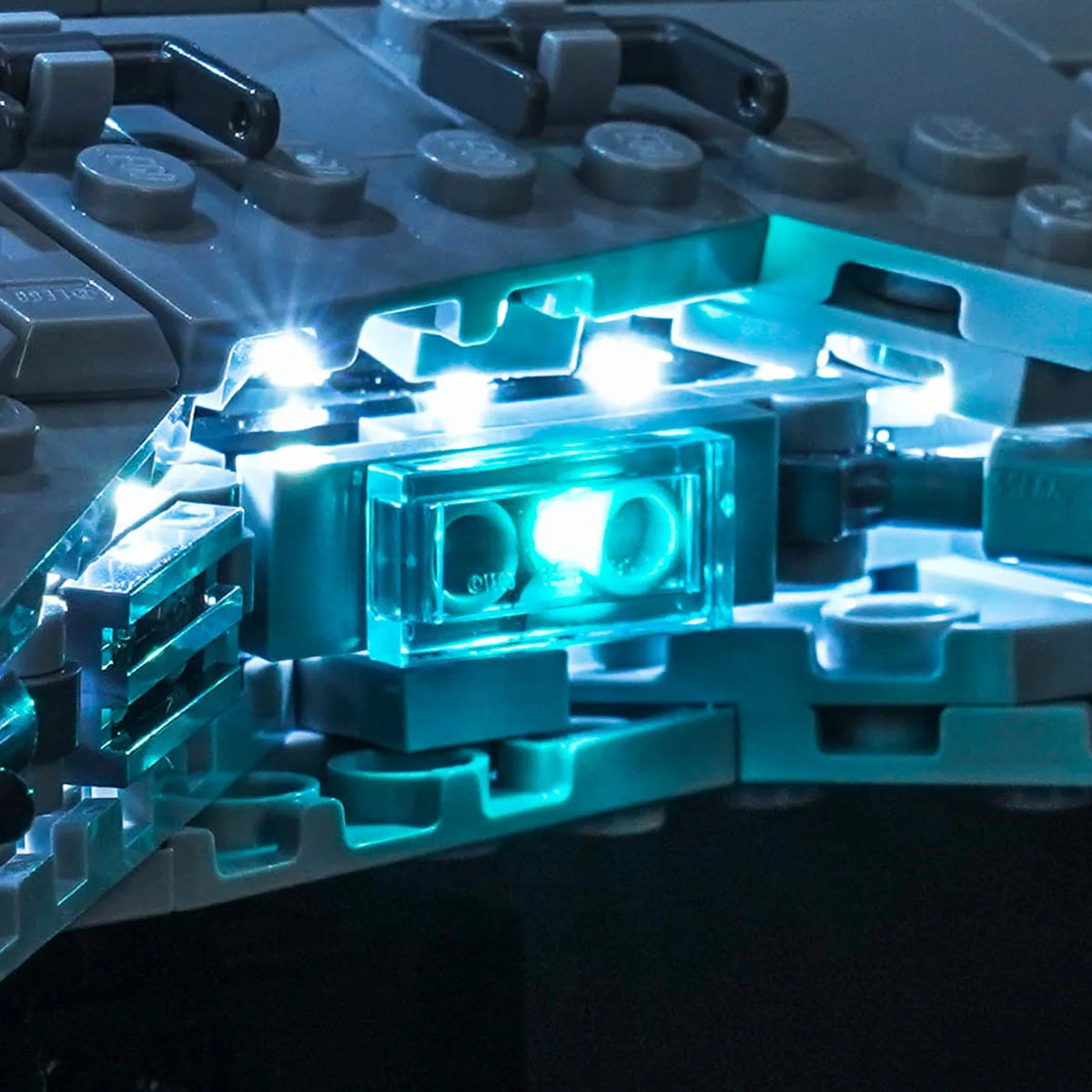 Light_Kit_for_LEGO_Star_Wars_Venator-Class_Attack_Cruiser_75441_Bright_My_Bricks_9