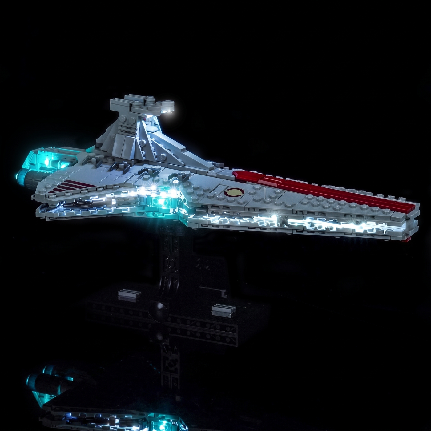 Light_Kit_for_LEGO_Star_Wars_Venator-Class_Attack_Cruiser_75441_Bright_My_Bricks_3
