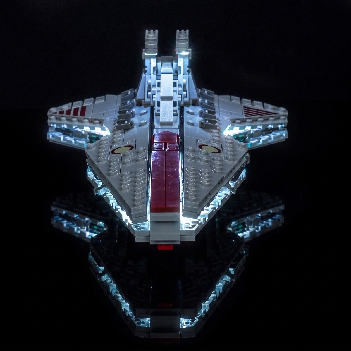 Light_Kit_for_LEGO_Star_Wars_Venator-Class_Attack_Cruiser_75441_Bright_My_Bricks_4
