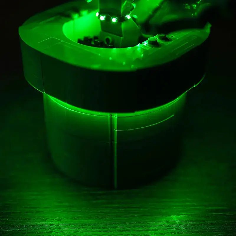 LEGO® Super Mario Piranha Plant #71426 — close-up of the LED lighting detail (light kit)