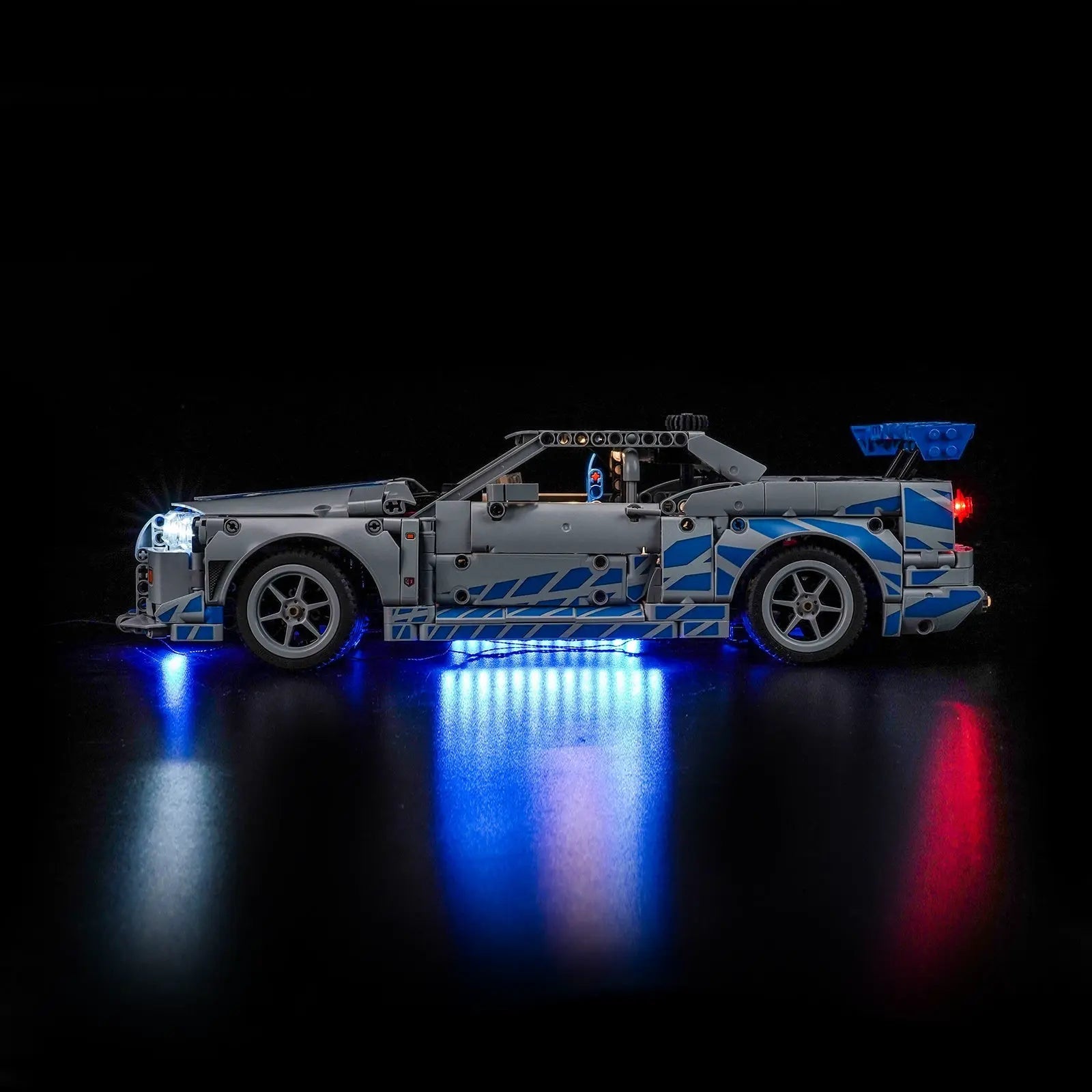 LEGO Technic 2 Fast 2 Furious Nissan Skyline GT-R (R34) #42210 LED lighting detail