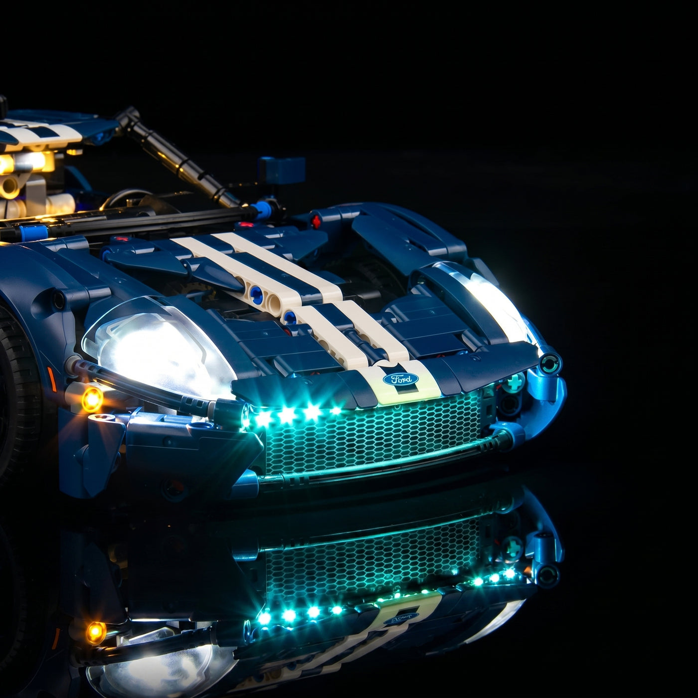 LED lighting kit for LEGO® Technic 2022 Ford GT #42154, LED strips and bricks detail