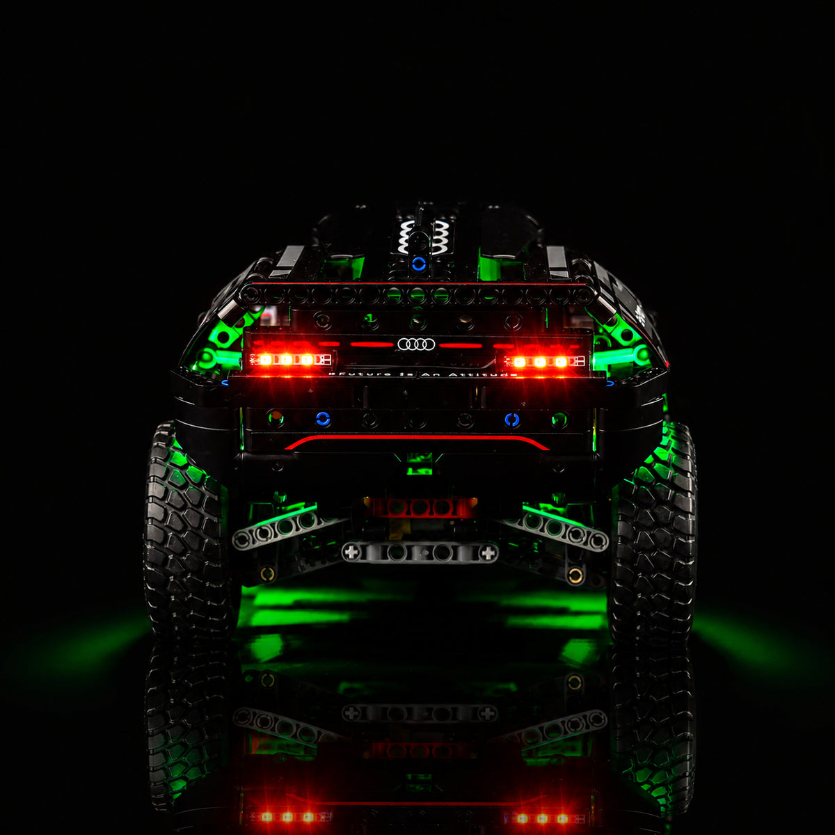 Bright My Bricks USB-powered LED light kit for LEGO® Technic Audi RS Q e-tron #42160 — before-and-after lighting