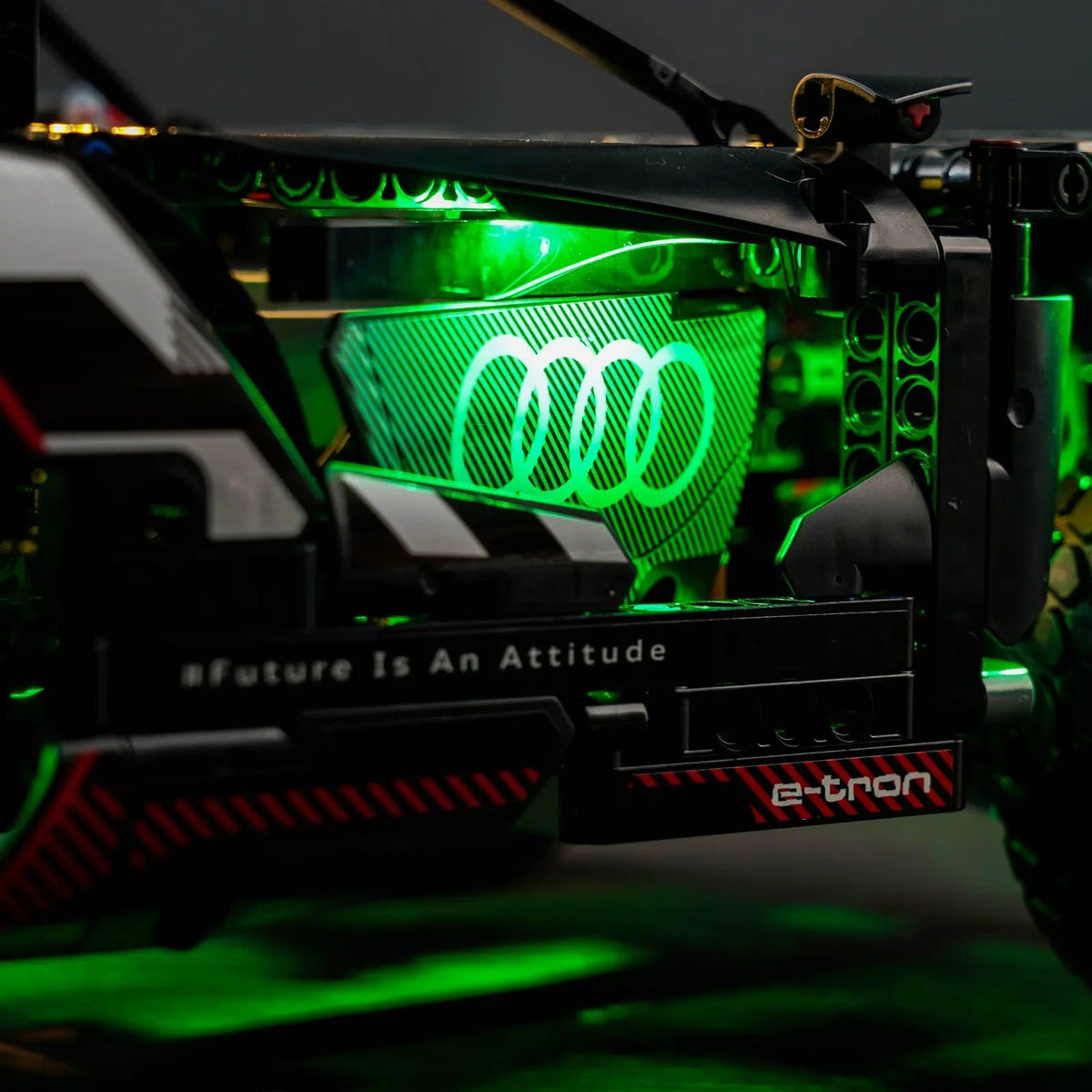 LEGO® Technic Audi RS Q e-tron #42160 — showcase lighting view (display light kit)