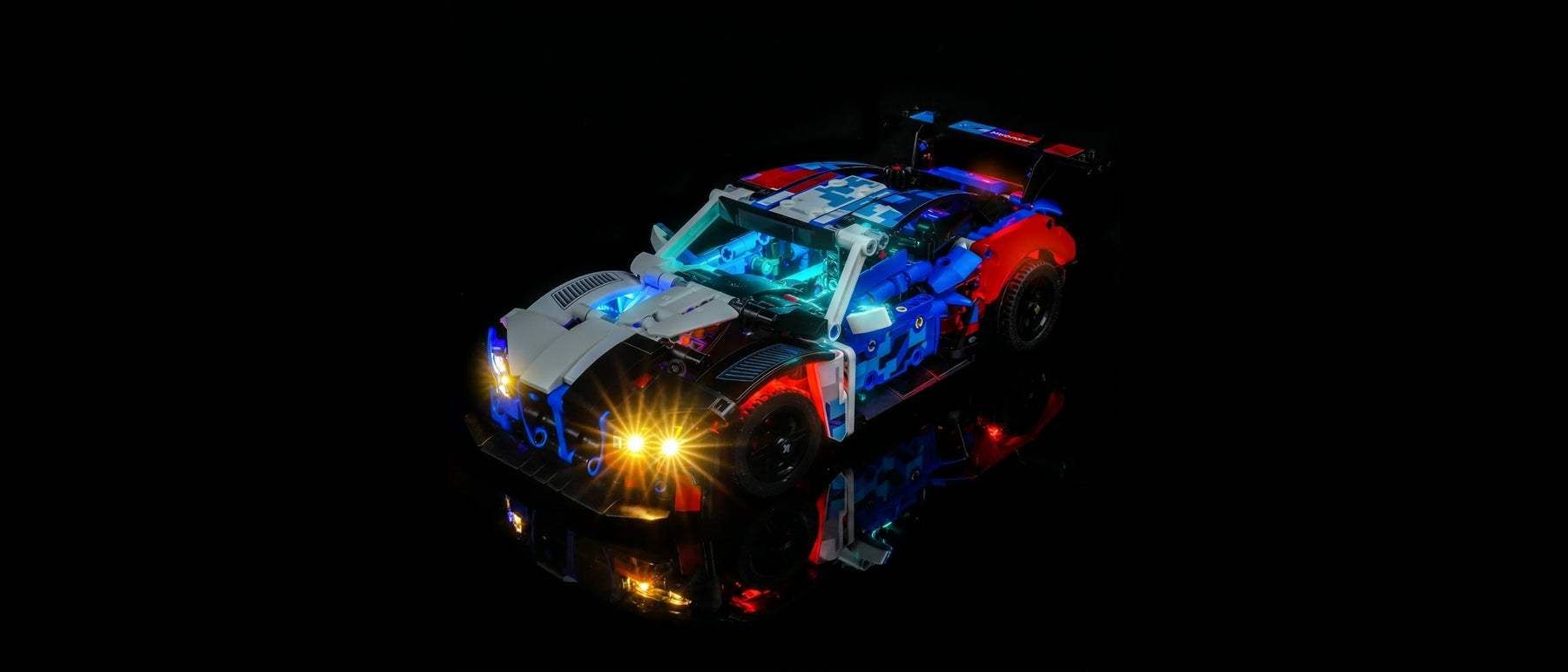Kit LED pour LEGO® Voiture de course BMW M4 GT3 EVO #42226 — lit with the LED light kit