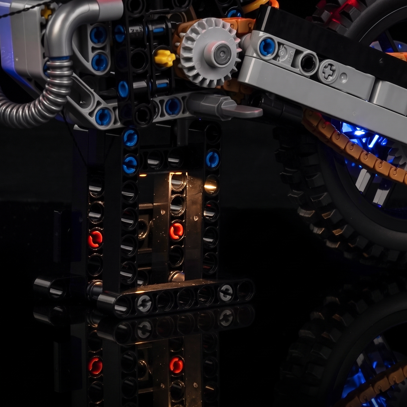 Light_Kit_for_LEGO_Technic_Ducati_Desmo450_MX_Factory_Motorcycle_42238_Bright_My_Bricks_8