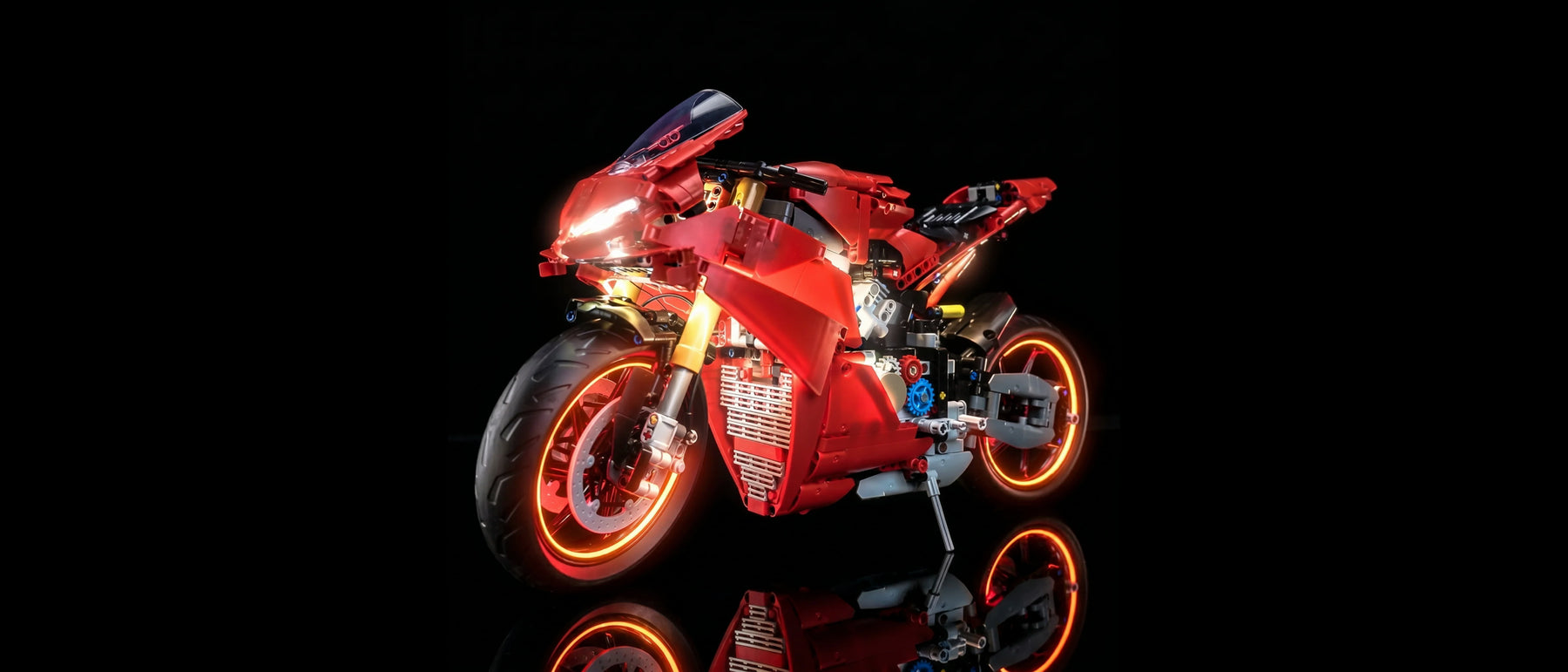 LED-Beleuchtungsset für LEGO® Ducati Panigale V4 S Motorrad #42202 — lit with the LED light kit