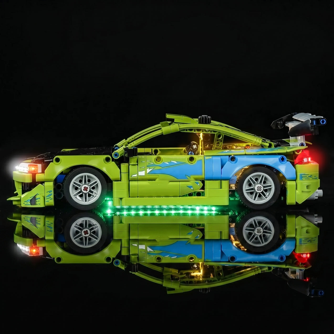 LEGO® Technic Fast and Furious Mitsubishi Eclipse #42229 — LED strips and bricks detail (LED lights)