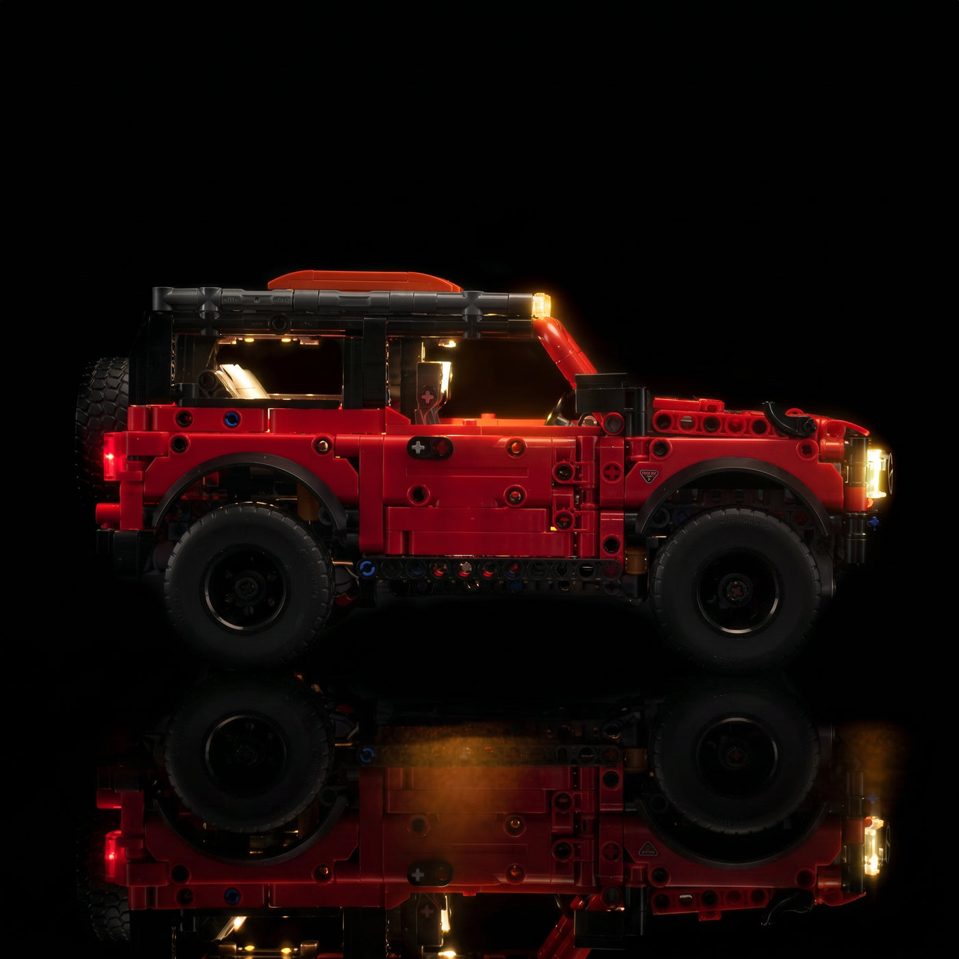 Light_Kit_for_LEGO_Technic_Ford_Bronco_SUV_42213_Bright_My_Bricks_24