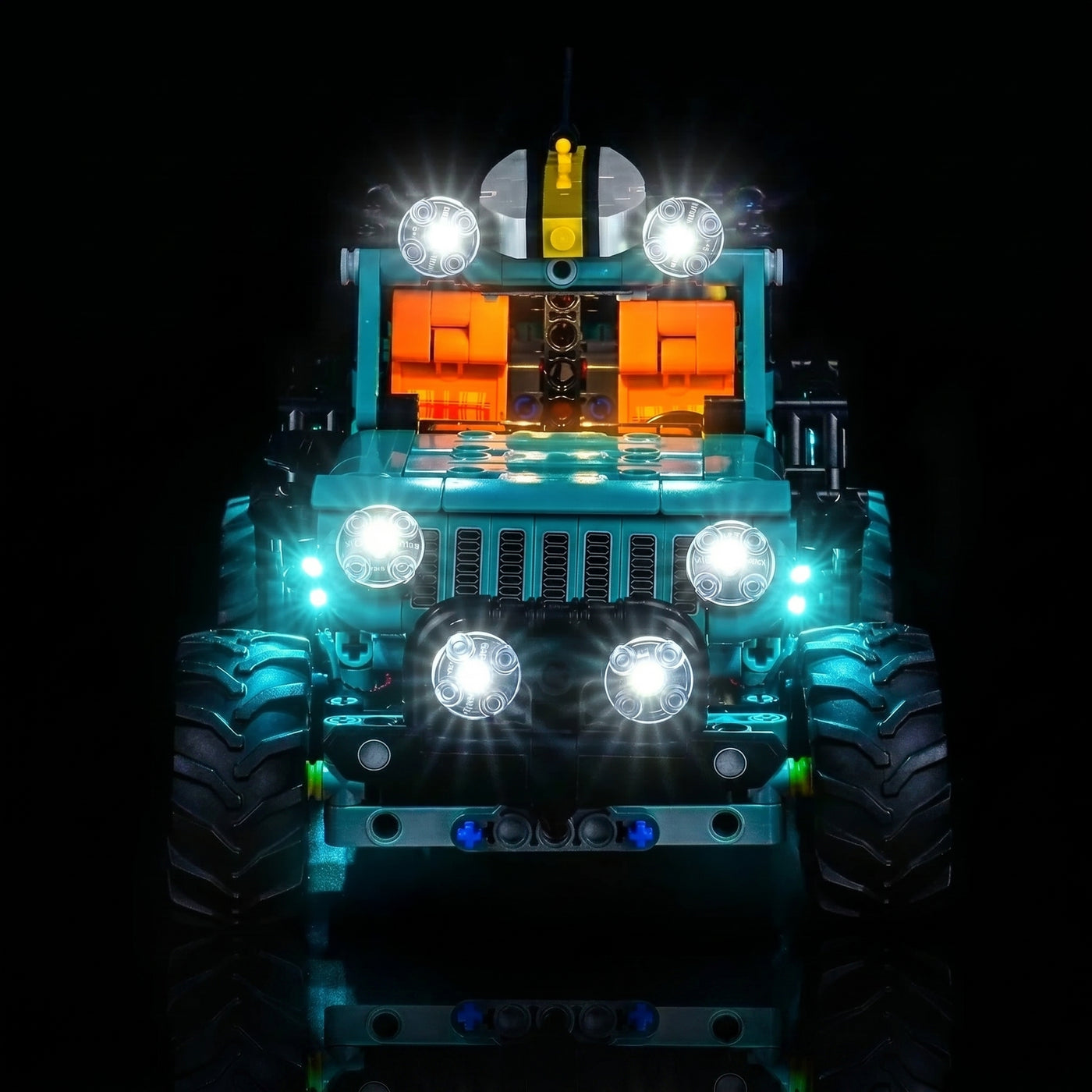 LEGO® Technic Jeep Wrangler Rubicon #42227 — display lighting in a dark room (DIY LED light kit)