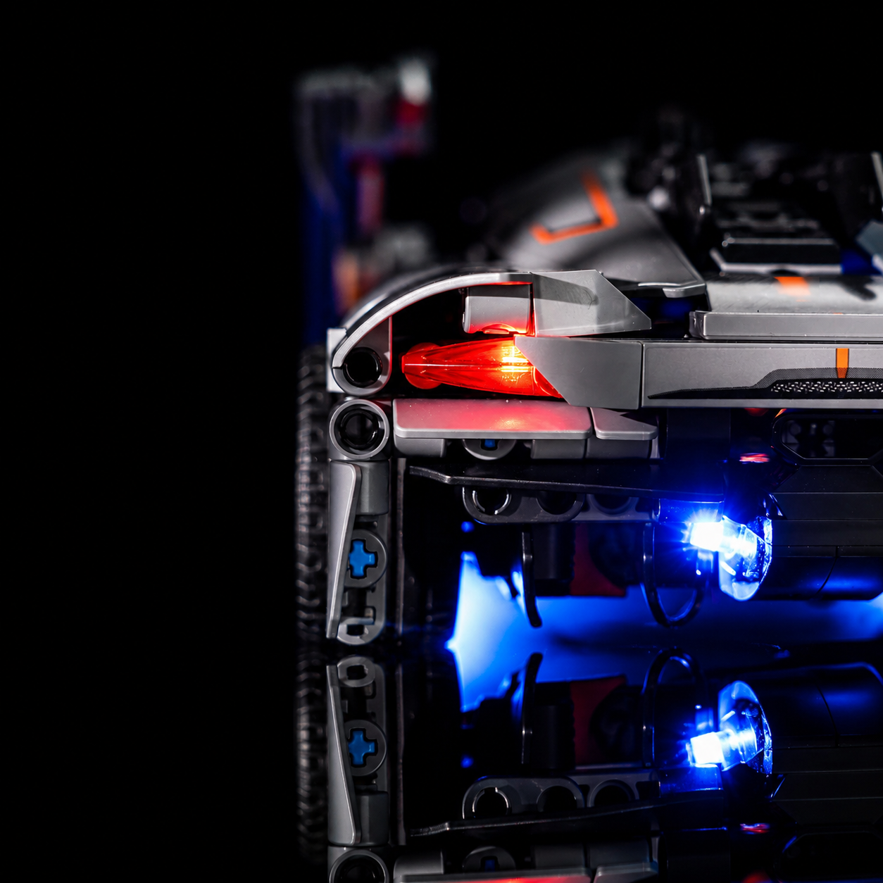 Light_Kit_for_LEGO_Technic_Koenigsegg_Jesko_Absolut_Grey_Hypercar_42173_Bright_My_Bricks_4