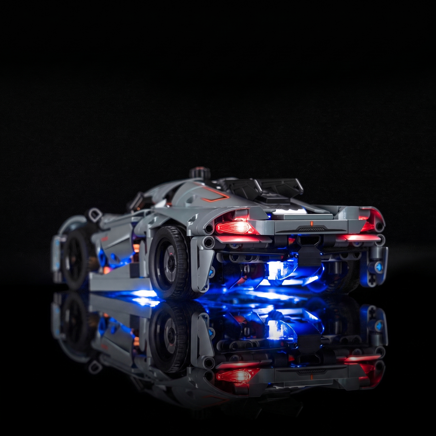 Light_Kit_for_LEGO_Technic_Koenigsegg_Jesko_Absolut_Grey_Hypercar_42173_Bright_My_Bricks_5