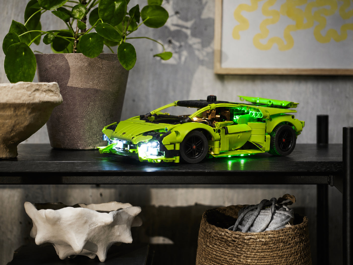 Light_Kit_for_LEGO_Technic_Lamborghini_Huracn_Tecnica_42161_Bright_My_Bricks_13