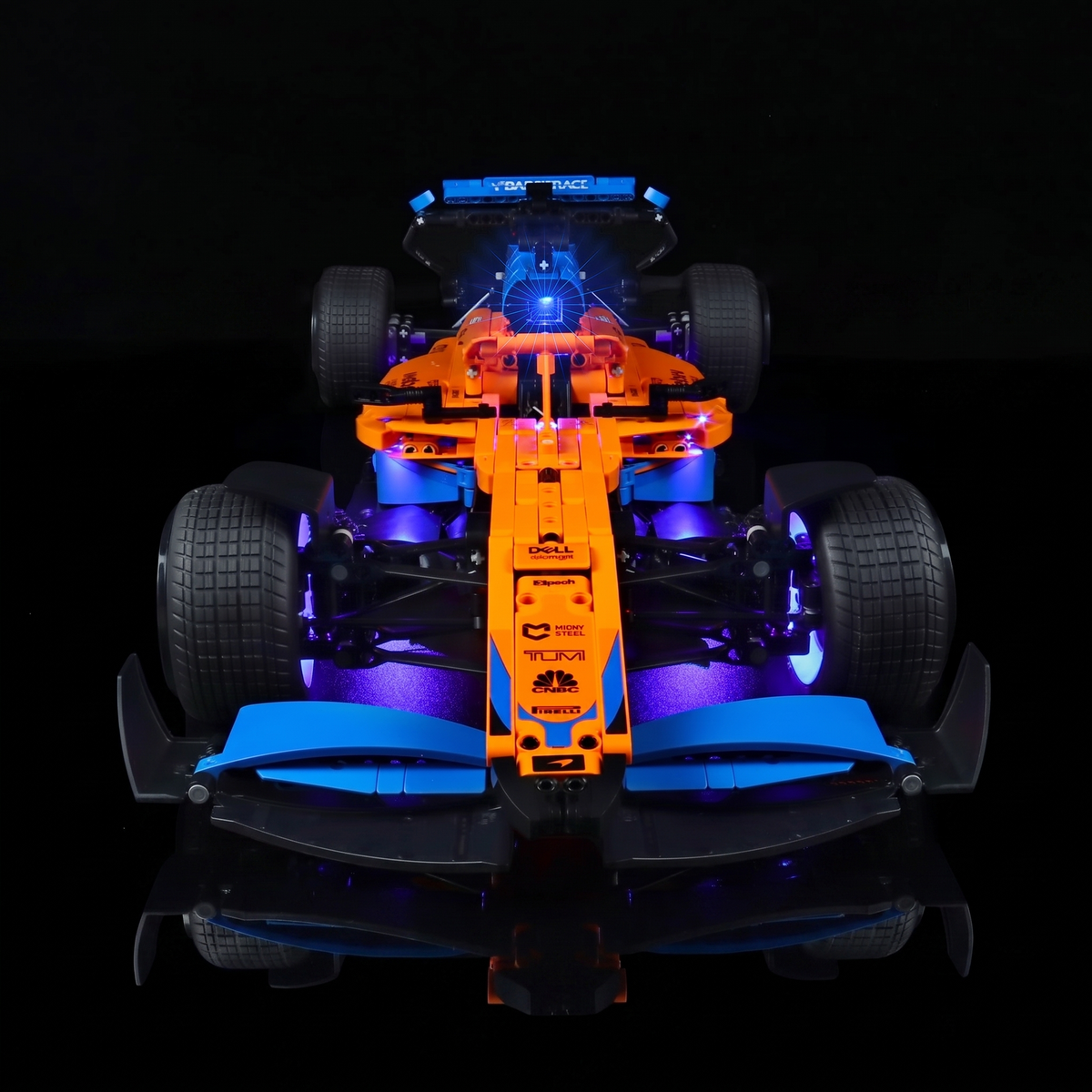 Light_Kit_for_LEGO_Technic_McLaren_Formula_1_Race_Car_42141_Bright_My_Bricks_4