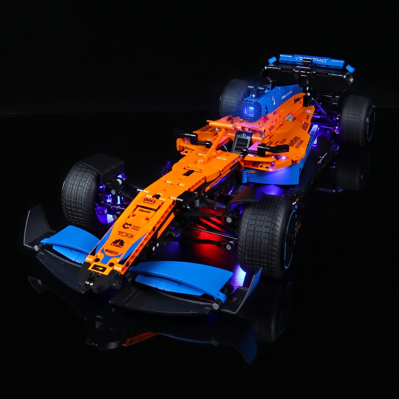 Light_Kit_for_LEGO_Technic_McLaren_Formula_1_Race_Car_42141_Bright_My_Bricks_7