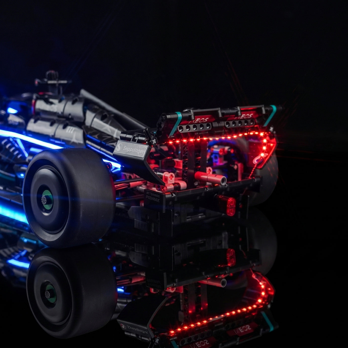 LED lighting kit for LEGO® Technic Mercedes-AMG F1 W14 E Performance #42171, lighting effect on the build