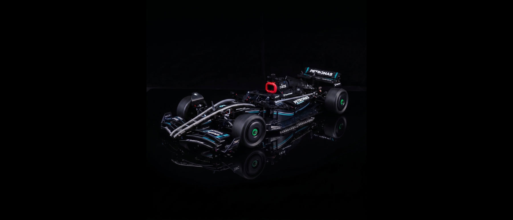 Light Kit for LEGO® Technic Mercedes-AMG F1 W14 E Performance #42171 — standard build, without the LED light kit
