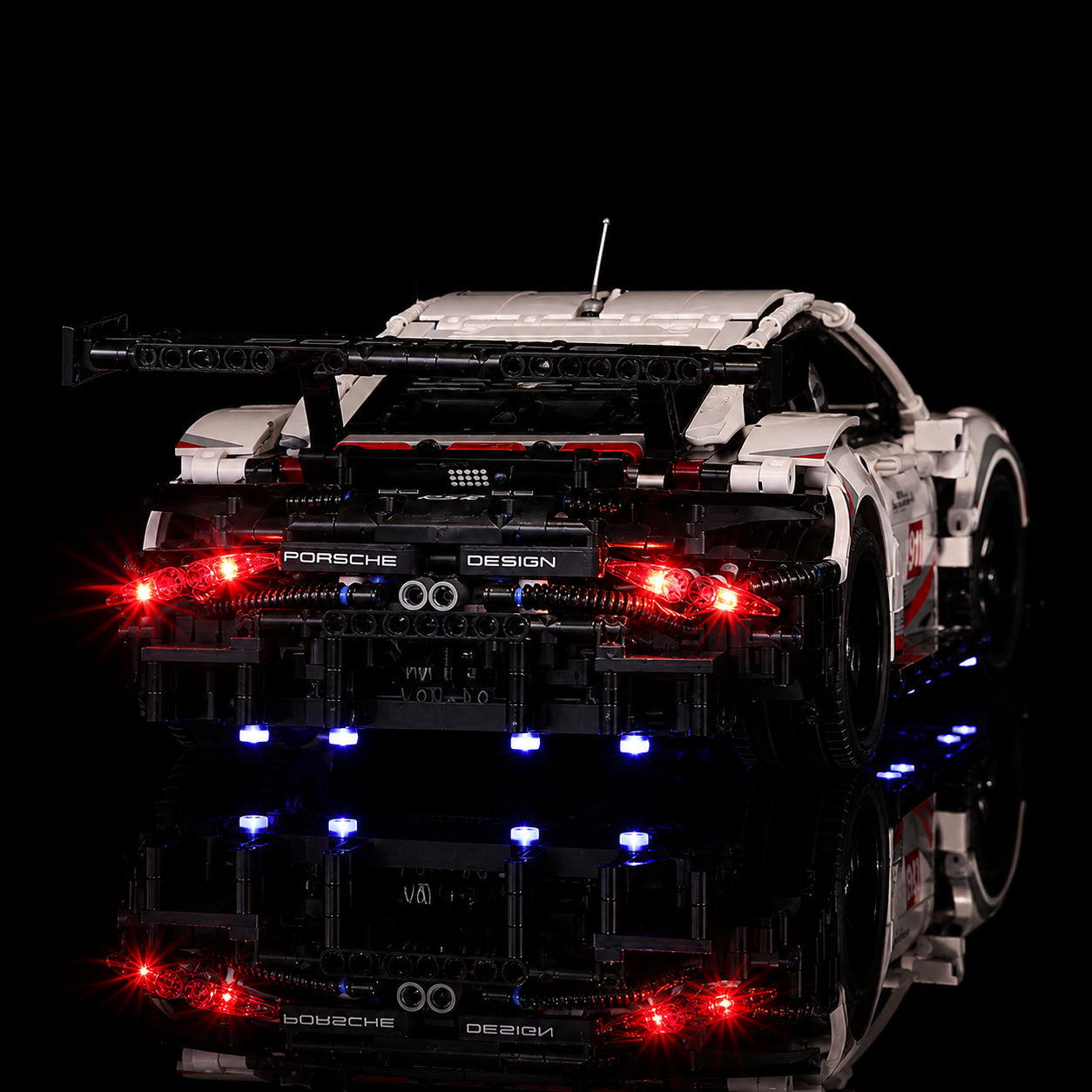Light_Kit_for_LEGO_Technic_Porsche_911_RSR_42096_Bright_My_Bricks_12