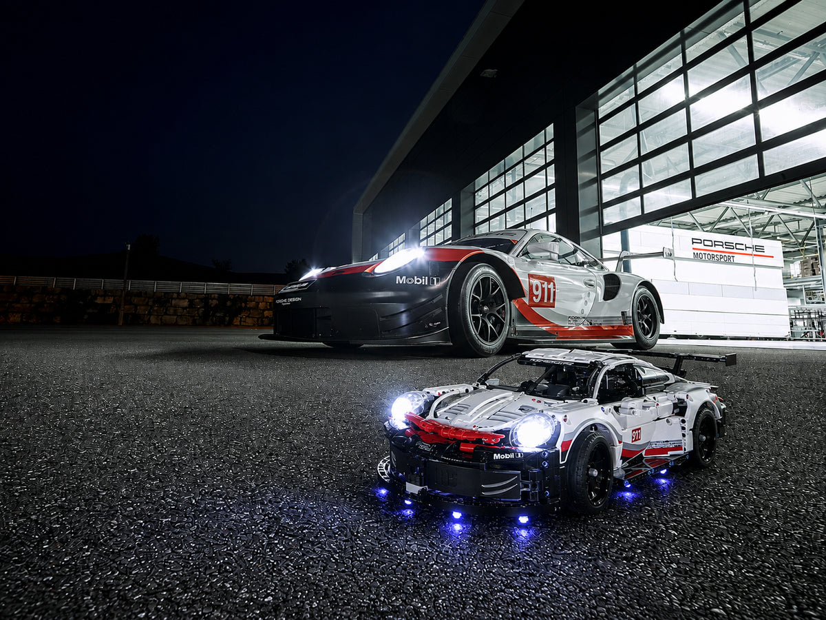 Light_Kit_for_LEGO_Technic_Porsche_911_RSR_42096_Bright_My_Bricks_13