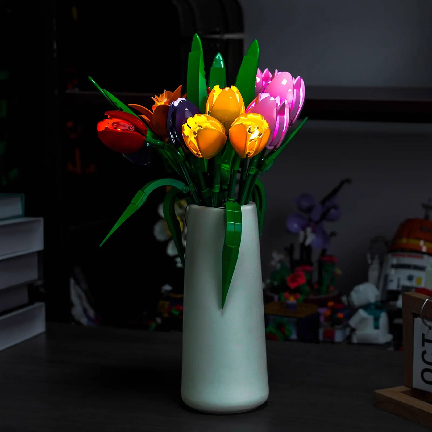 front view fully lit: Bright My Bricks USB-powered LED light kit for LEGO® The Botanical Collection Tulip Bouquet #11501
