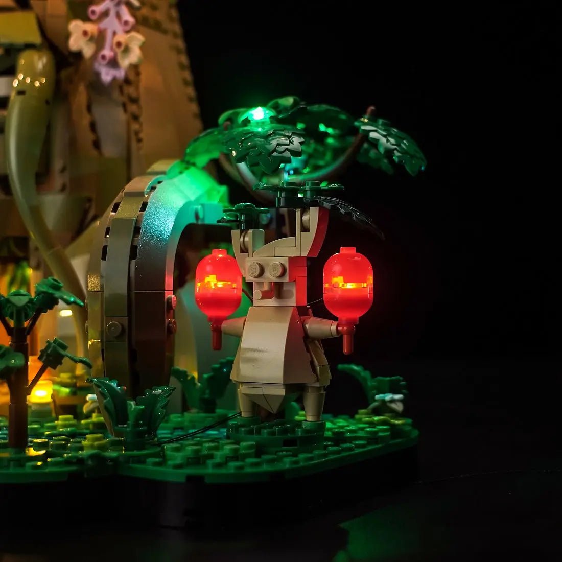 LEGO® The Legend of Zelda Great Deku Tree 2-in-1 #77092 — before-and-after lighting (RGB LED light kit)