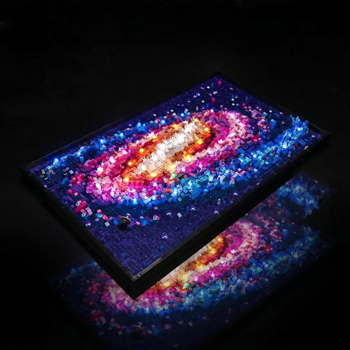 LEGO® The Milky Way Galaxy #31212 — lighting effect on the build (LED lights)