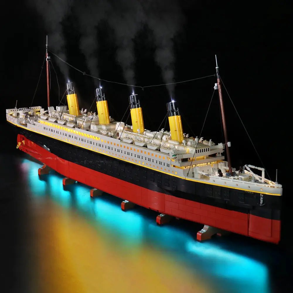 LEGO Titanic #10294 lit up - front angle