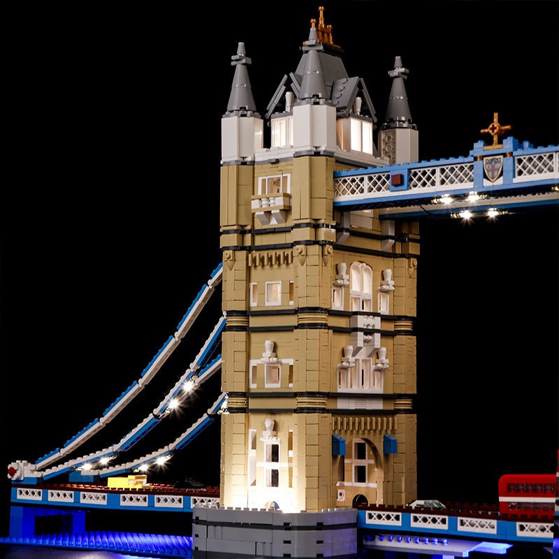 DIY LED light kit for LEGO® Tower Bridge #10214, close-up of the LED lighting detail