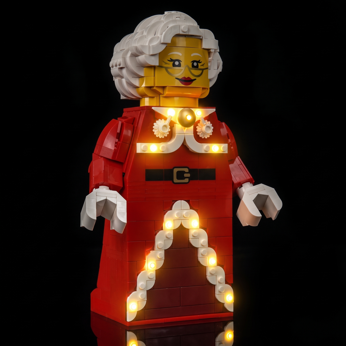Lichtset für LEGO® Große Frau Weihnachtsmann-Minifigur #40875 – beleuchtete Ansicht 4