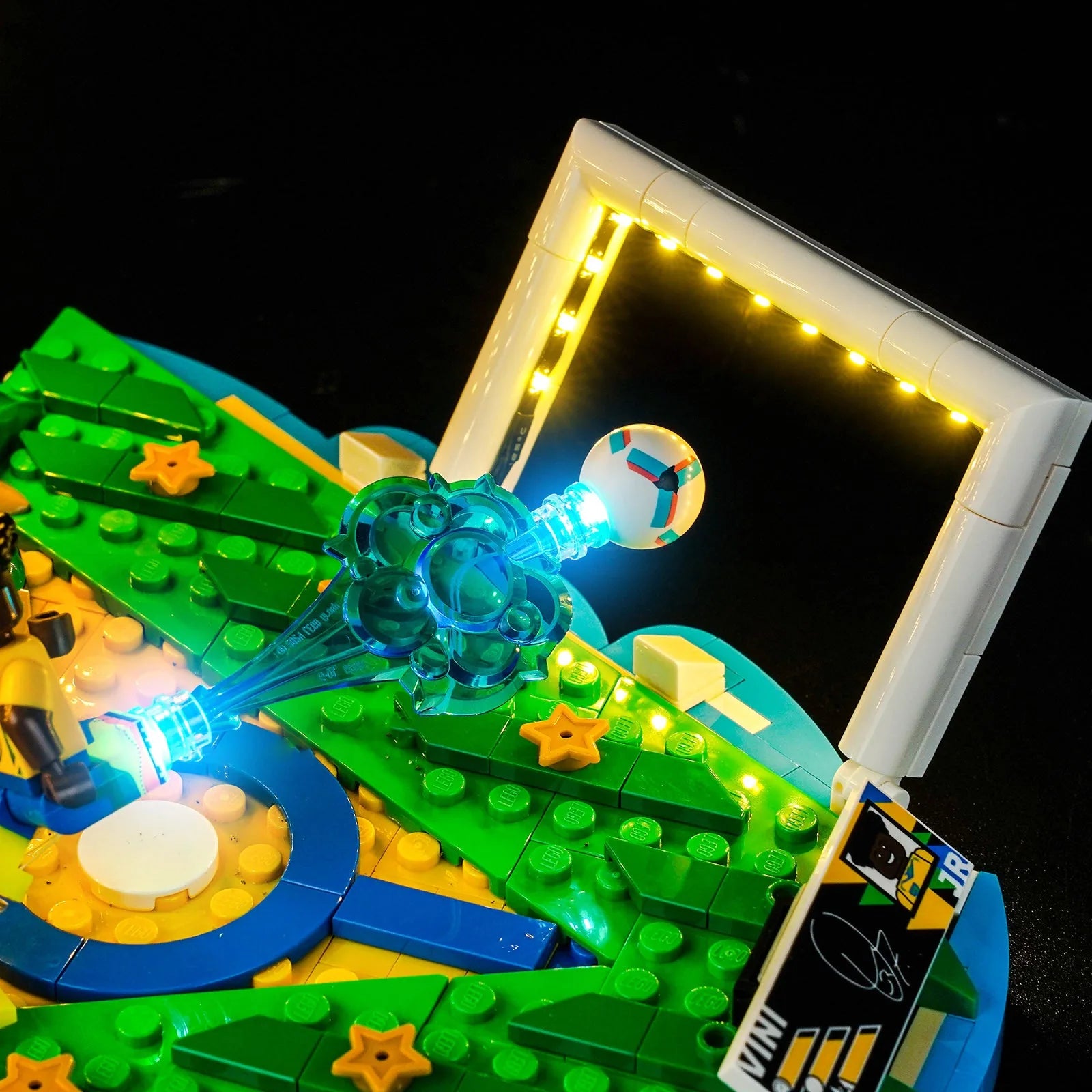 LEGO Vini Jr Soccer Highlights #43027 LED lighting detail