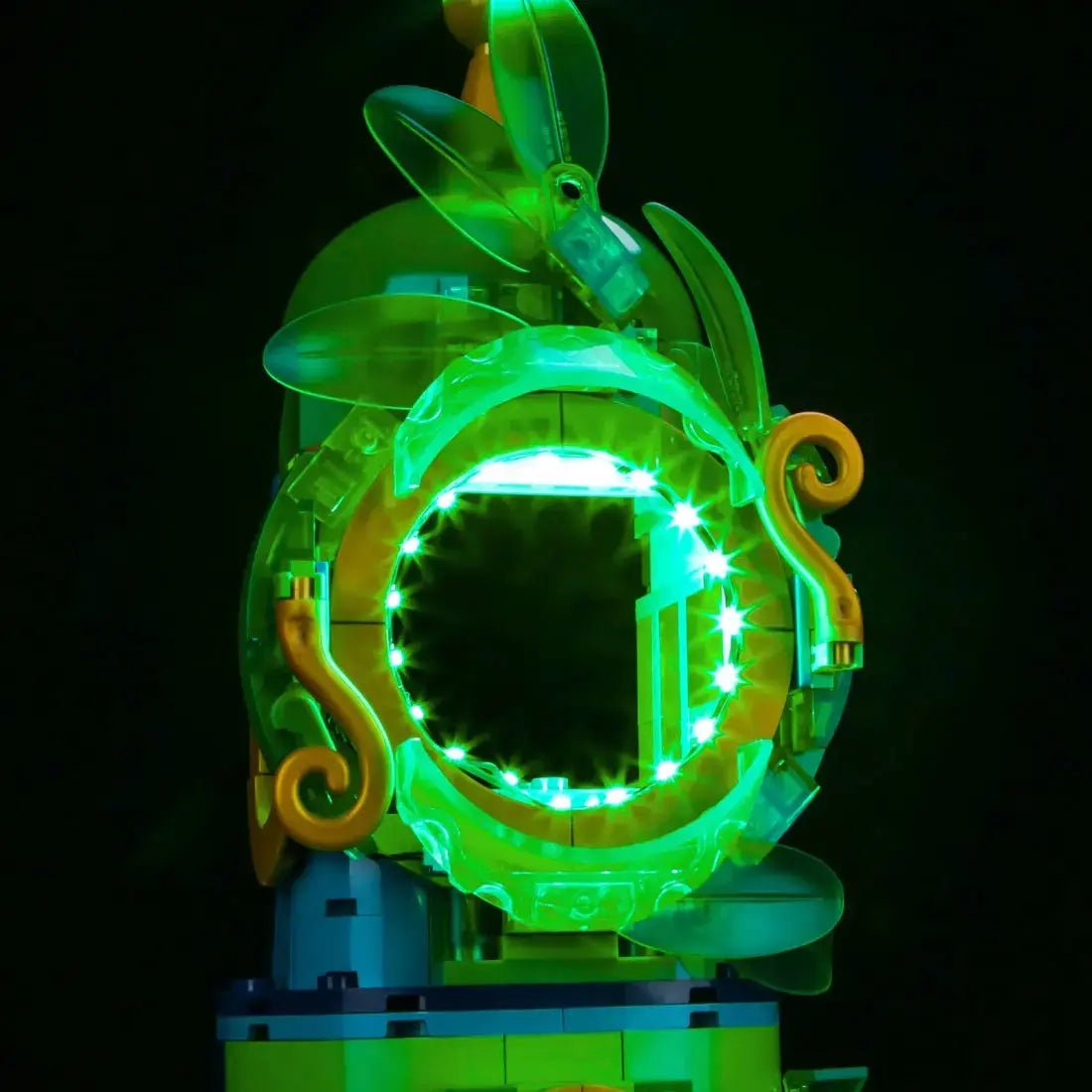 LEGO® Wicked Welcome to Emerald City #75684 — display lighting in a dark room (RGB LED light kit)