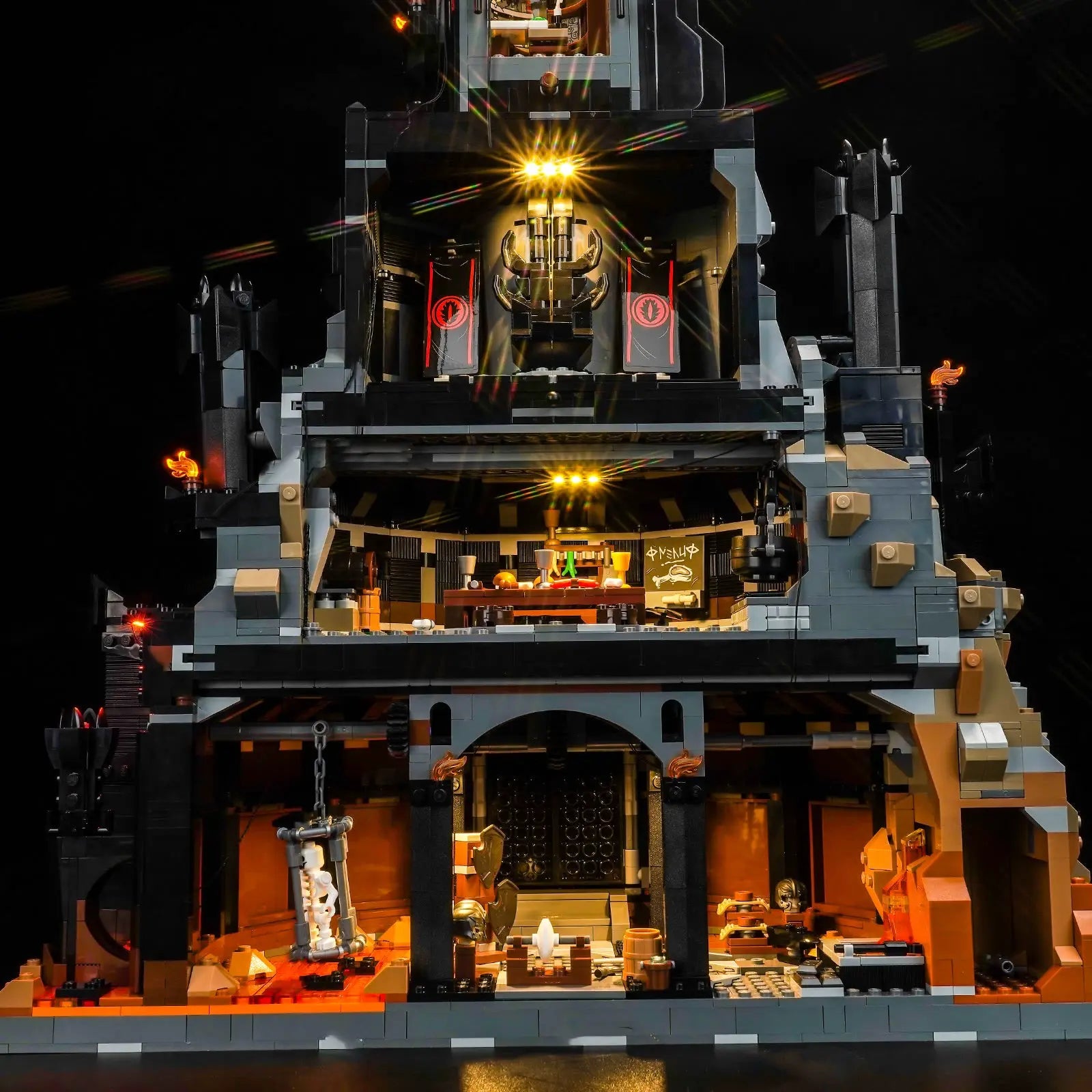 The throne room inside LEGO Barad-dûr is given a dramatic atmosphere with focused lighting from the Bright My Bricks kit.